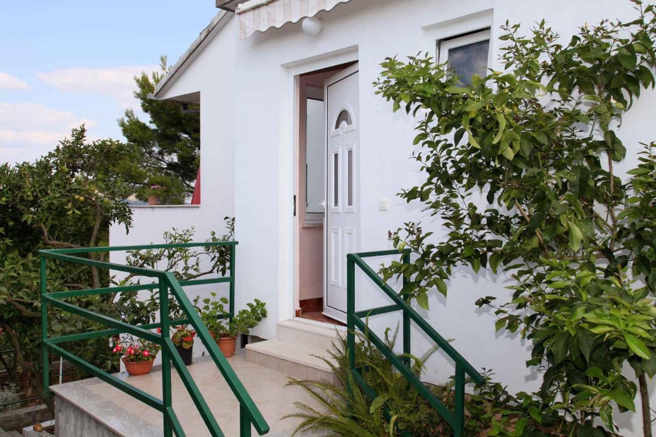 Apartment Okrug Donji 6 Okrug Gornji Exteriér fotografie