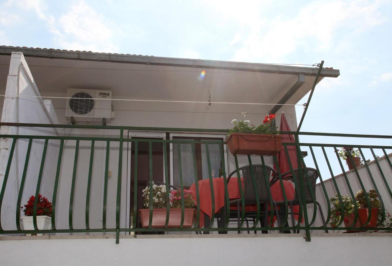 Apartment Okrug Donji 6 Okrug Gornji Exteriér fotografie
